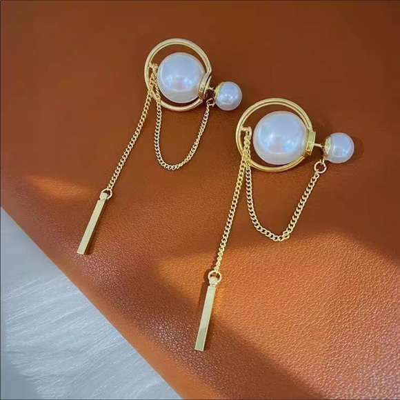 Gorgeous New Style Double Sided Earrings - Picture 7 of 7